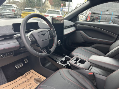 Ford Mustang Mach-E Neuwagen