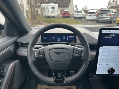 Ford Mustang Mach-E Neuwagen