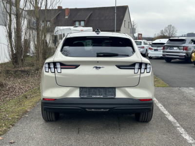 Ford Mustang Mach-E Neuwagen