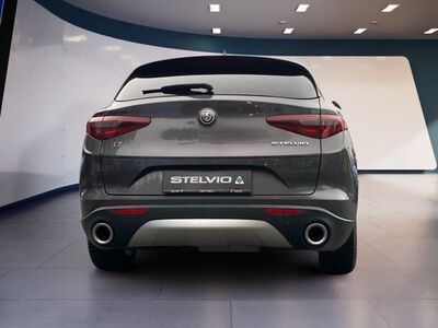 Alfa Romeo Stelvio Gebrauchtwagen