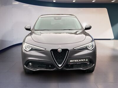 Alfa Romeo Stelvio Gebrauchtwagen
