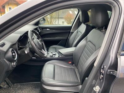 Alfa Romeo Stelvio Gebrauchtwagen