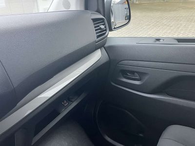 Opel Vivaro Tageszulassung