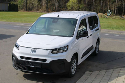 Fiat Doblo Tageszulassung