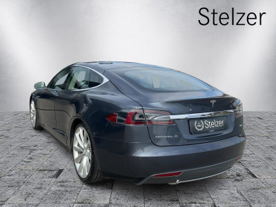 Tesla Model S Gebrauchtwagen
