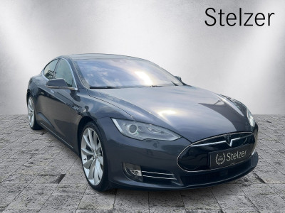 Tesla Model S Gebrauchtwagen