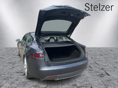 Tesla Model S Gebrauchtwagen