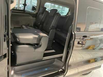 Ford Tourneo Custom Neuwagen