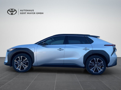 Toyota bZ4X Vorführwagen