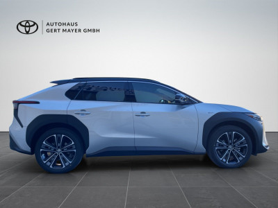 Toyota bZ4X Vorführwagen