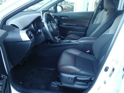 Toyota C-HR Gebrauchtwagen Toyota C-HR Gebrauchtwagen