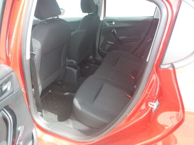 Peugeot 208 Gebrauchtwagen Peugeot 208 Gebrauchtwagen