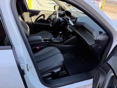 Peugeot 2008 Vorführwagen