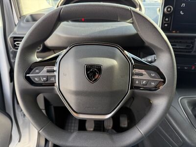 Peugeot Partner Vorführwagen