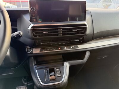 Peugeot Traveller Neuwagen