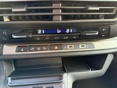 Peugeot Traveller Neuwagen