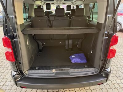 Peugeot Traveller Neuwagen