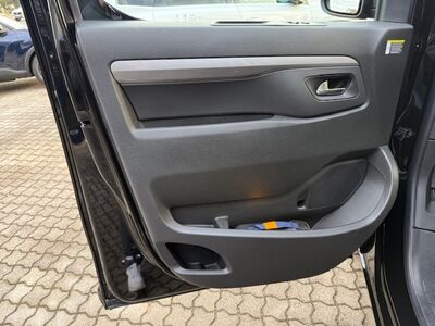 Peugeot Traveller Neuwagen