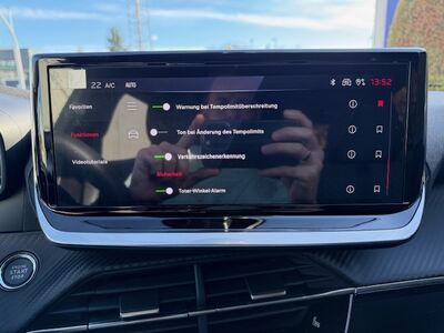 Peugeot 2008 Vorführwagen