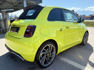 Abarth 600e Vorführwagen