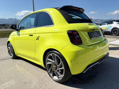 Abarth 600e Vorführwagen