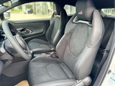 Toyota Yaris Vorführwagen