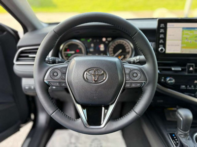 Toyota Camry Vorführwagen