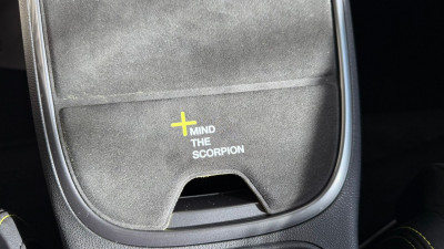 Abarth 600e Neuwagen Abarth 600e Neuwagen