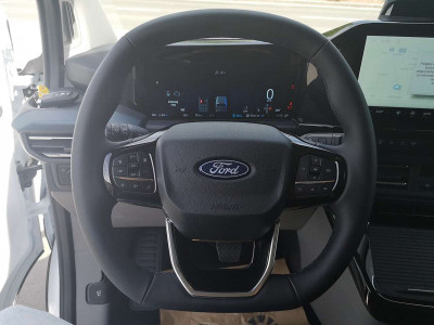 Ford Tourneo Custom Neuwagen