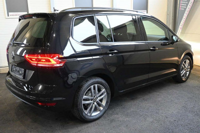 VW Touran Tageszulassung