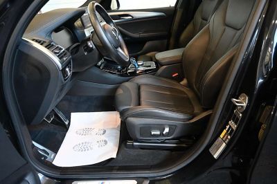 BMW iX3 Gebrauchtwagen