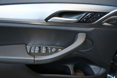 BMW iX3 Gebrauchtwagen