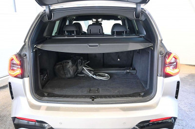 BMW iX3 Gebrauchtwagen