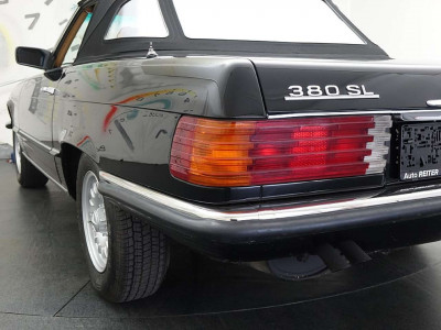Mercedes-Benz SL Oldtimer Mercedes-Benz SL Oldtimer