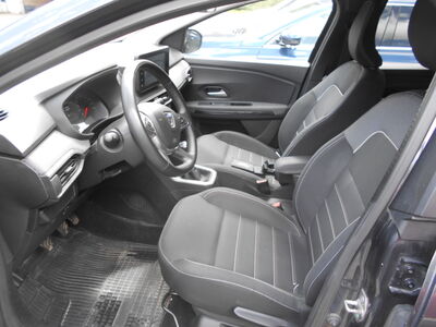 Dacia Jogger Gebrauchtwagen Dacia Jogger Gebrauchtwagen