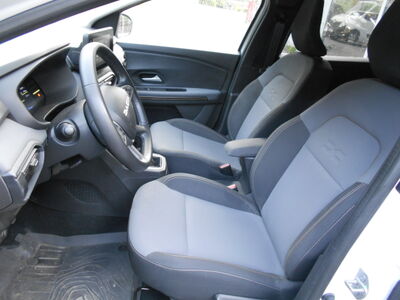 Dacia Jogger Gebrauchtwagen Dacia Jogger Gebrauchtwagen