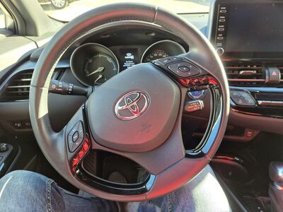 Toyota C-HR Gebrauchtwagen Toyota C-HR Gebrauchtwagen