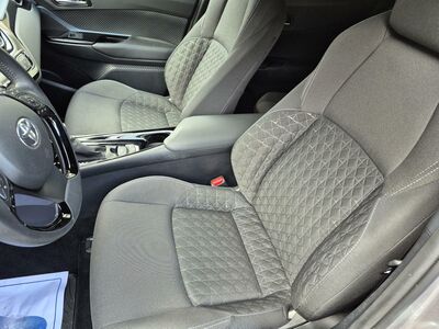 Toyota C-HR Gebrauchtwagen Toyota C-HR Gebrauchtwagen