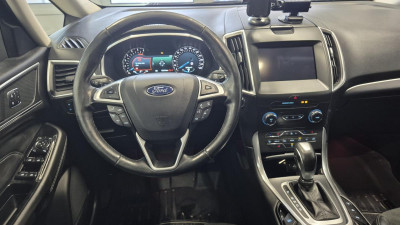 Ford S-MAX Gebrauchtwagen