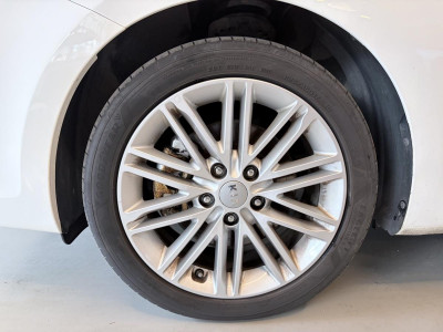 KIA Carens Gebrauchtwagen KIA Carens Gebrauchtwagen