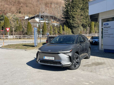 Toyota bZ4X Vorführwagen