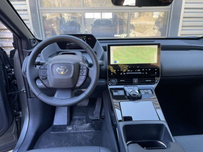 Toyota bZ4X Vorführwagen