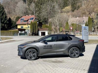 Toyota bZ4X Vorführwagen