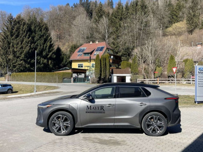 Toyota bZ4X Vorführwagen