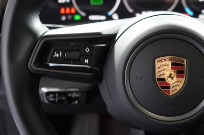 Porsche Taycan Gebrauchtwagen