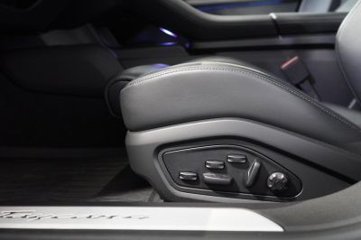 Porsche Taycan Gebrauchtwagen