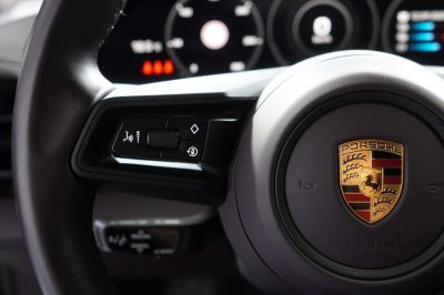 Porsche Taycan Gebrauchtwagen