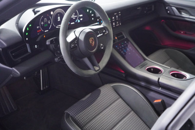 Porsche Taycan Gebrauchtwagen