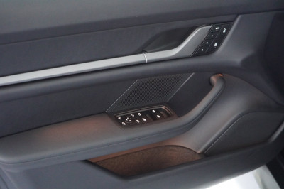 Porsche Taycan Gebrauchtwagen
