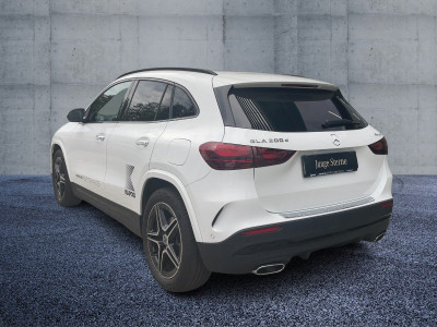 Mercedes-Benz GLA Vorführwagen